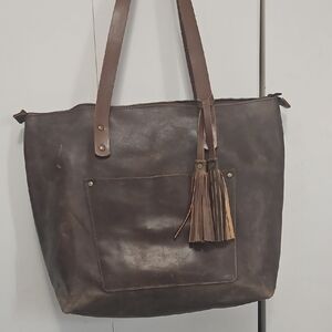 Largw Classic Brown Leather Tote with Tassel